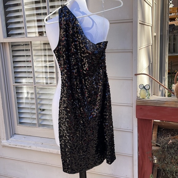 NWT- Anna-Kaci One-Shoulder Sequin Mini Dress Size S - Picture 2 of 11